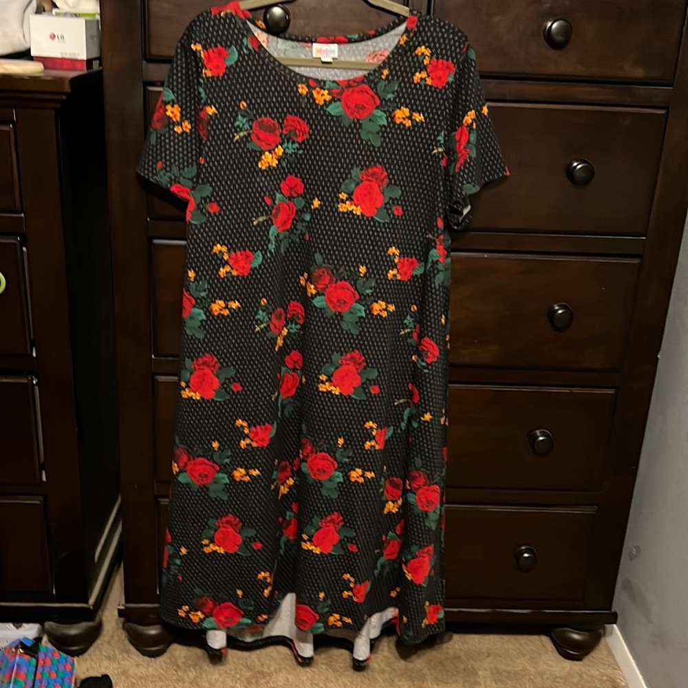 Carly dress